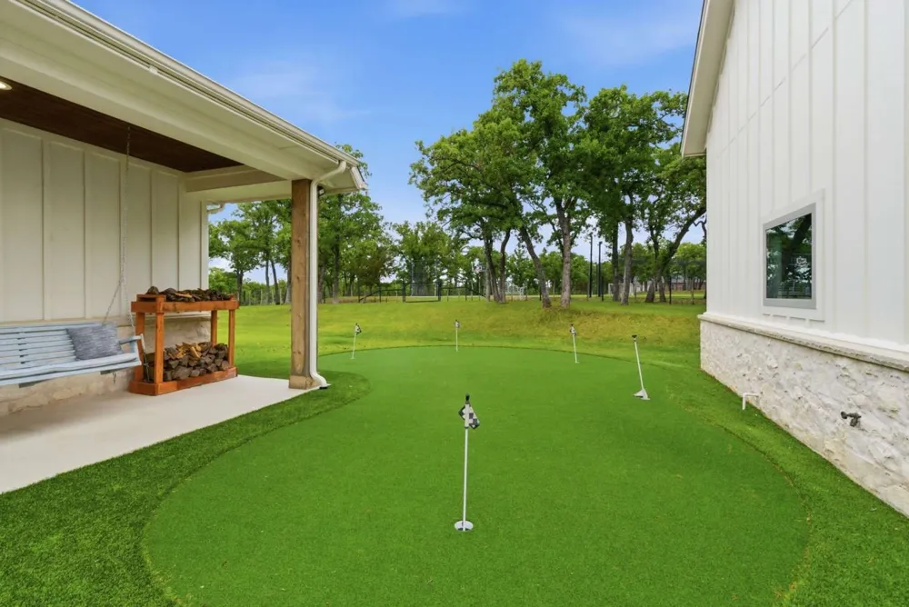 1012 Cheyenne Road Poolville, TX 76487