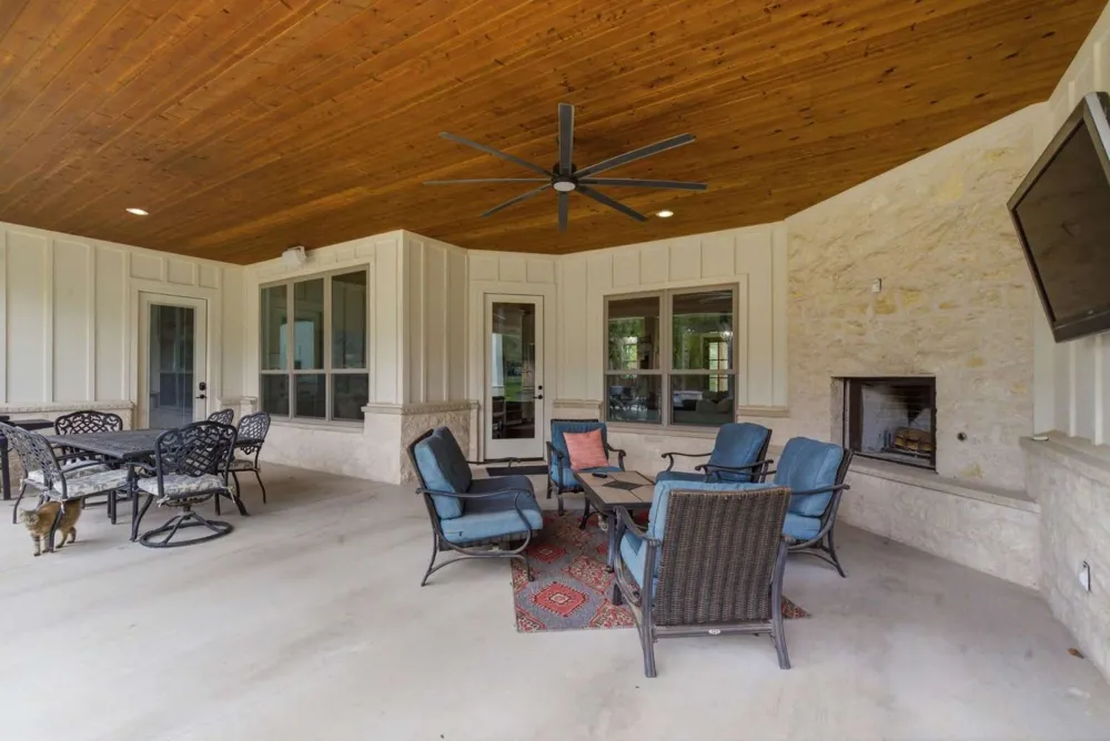1012 Cheyenne Road Poolville, TX 76487