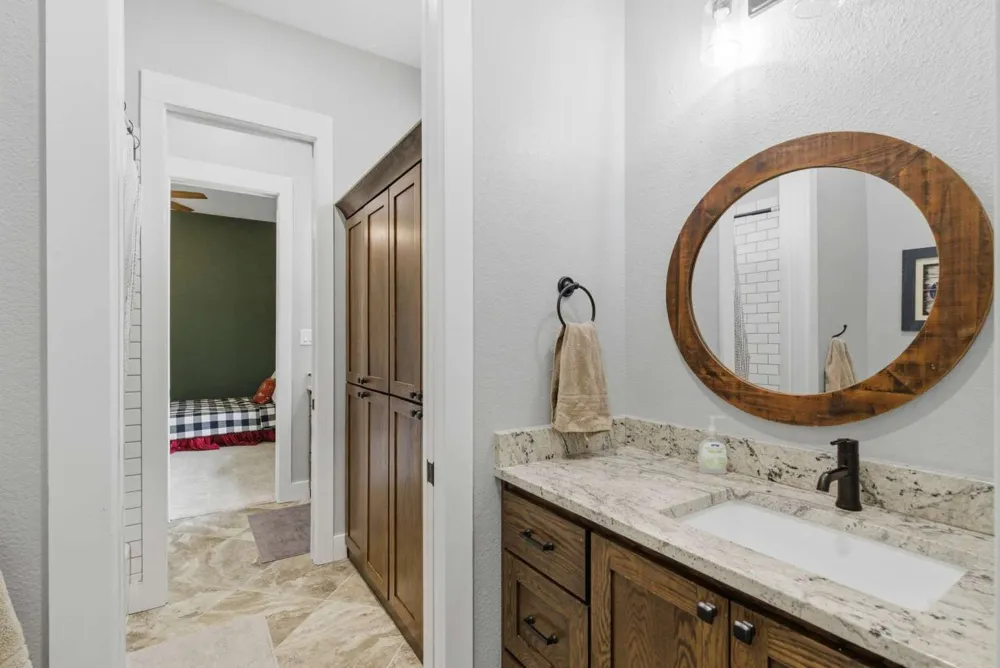 1012 Cheyenne Road Poolville, TX 76487