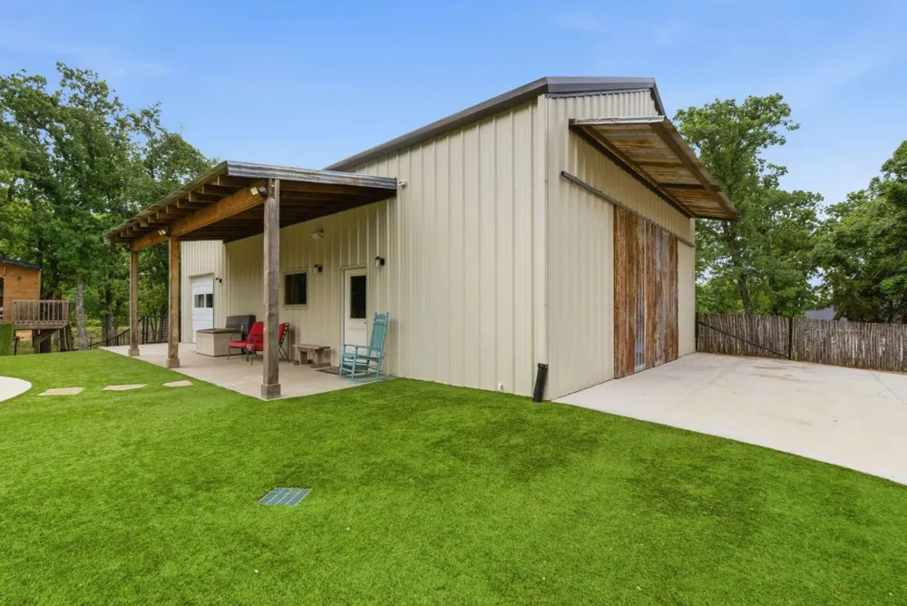 1012 Cheyenne Road Poolville, TX 76487