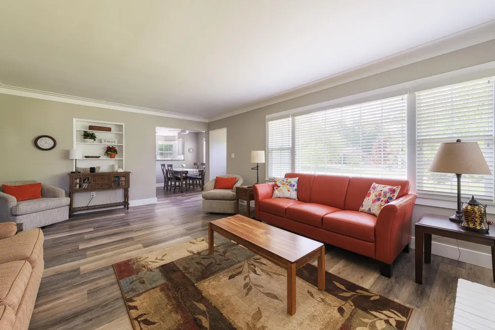 212 W Randolph Street Douglas, MI 49406
