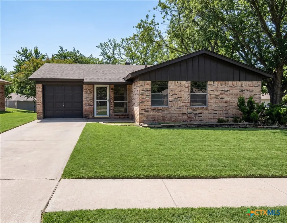 1009 S 29th Street Copperas Cove, TX 76522