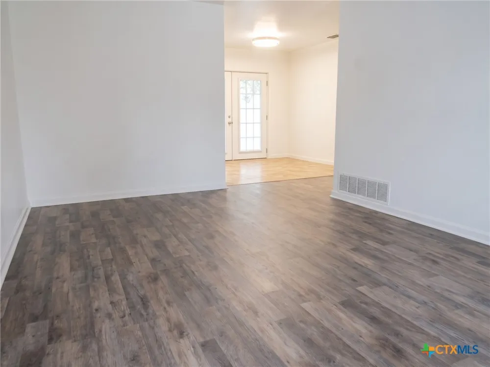 1009 S 29th Street Copperas Cove, TX 76522