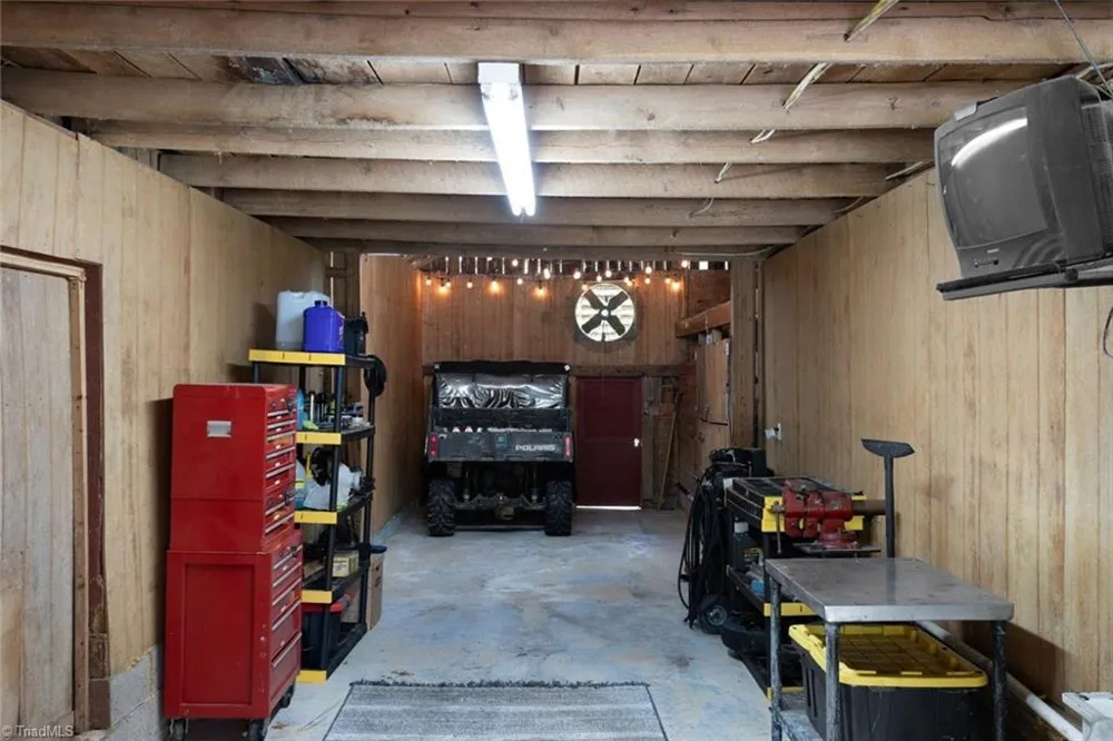 325 Buck Seaford Road Mocksville, NC 27028