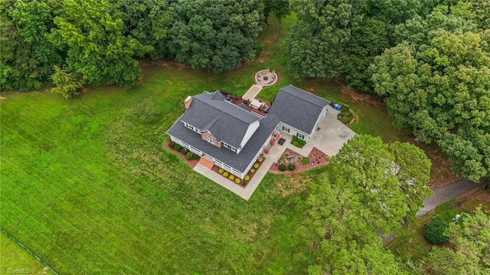 325 Buck Seaford Road Mocksville, NC 27028