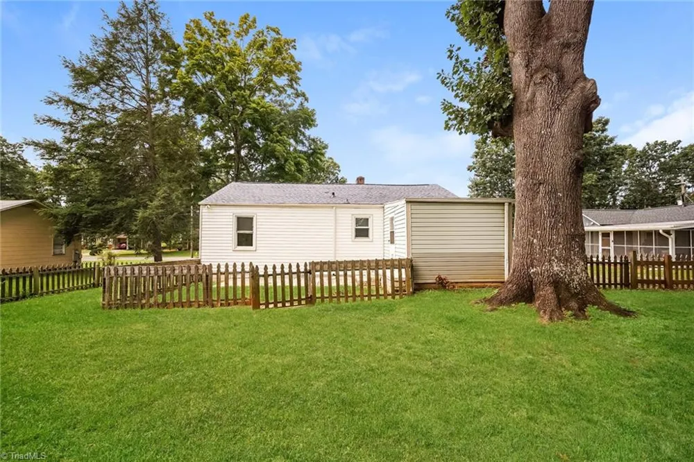 309 Eastside Drive Statesville, NC 28625