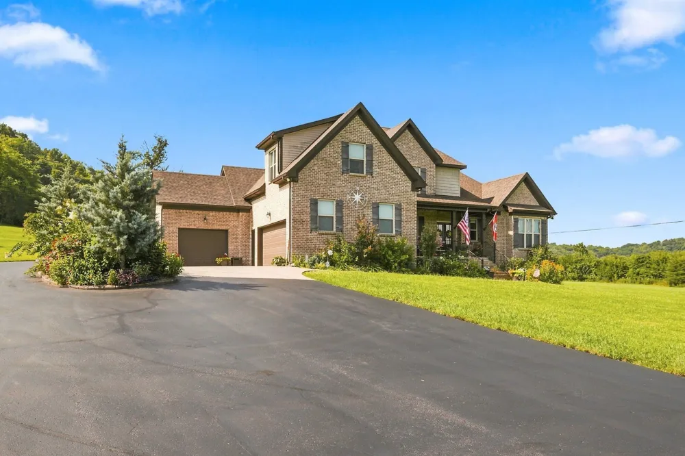1773 Kennedy Creek Rd Auburntown, TN 37016