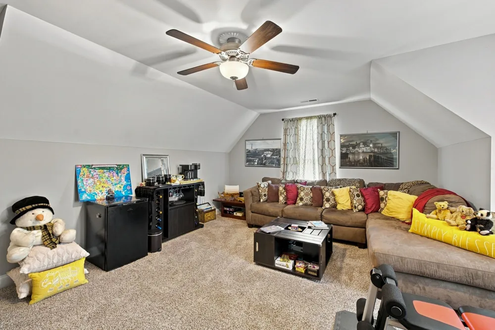 1773 Kennedy Creek Rd Auburntown, TN 37016