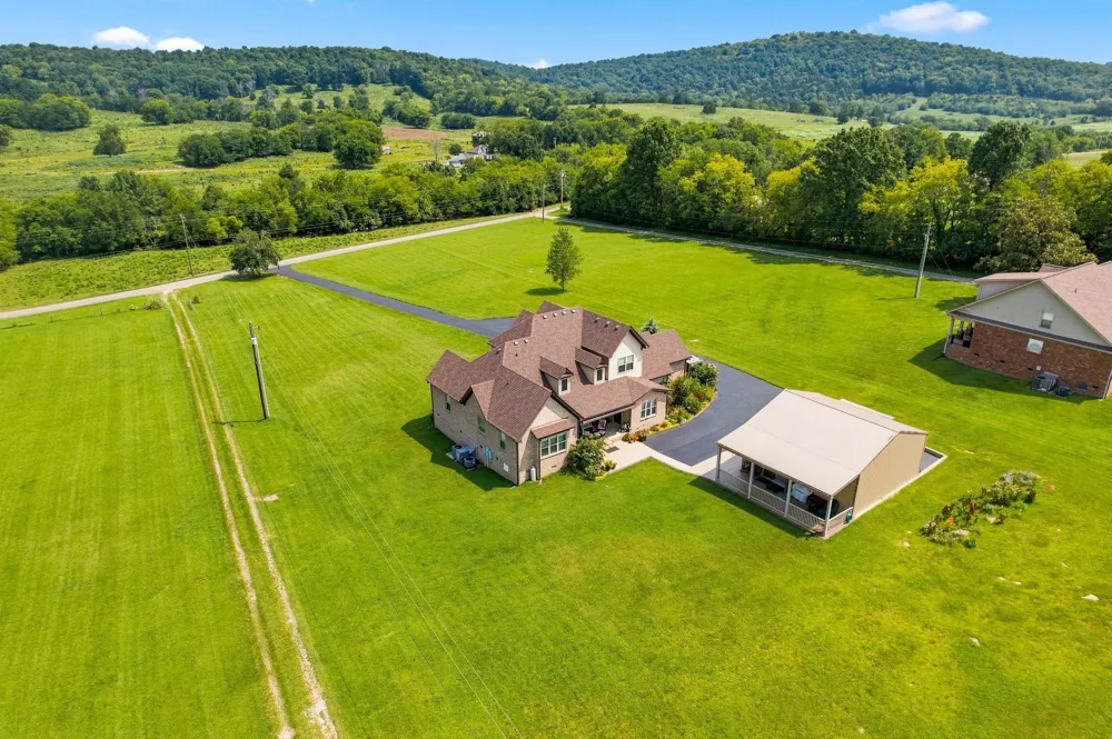 1773 Kennedy Creek Rd Auburntown, TN 37016