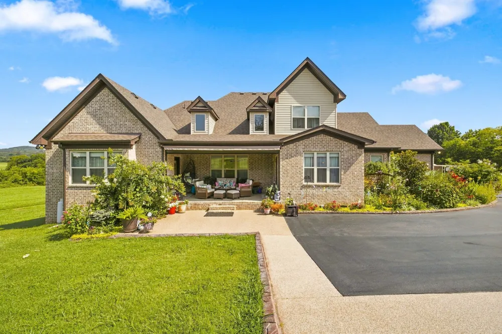 1773 Kennedy Creek Rd Auburntown, TN 37016
