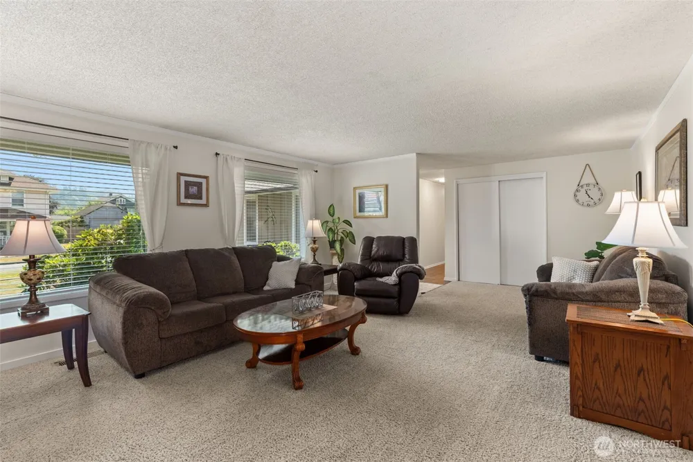 731 NW Ohio Avenue Chehalis, WA 98532