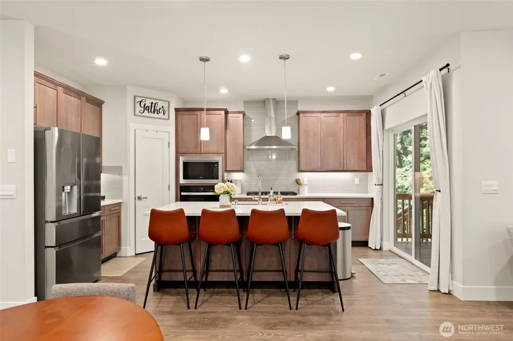 18804 14th Place W Lynnwood, WA 98037