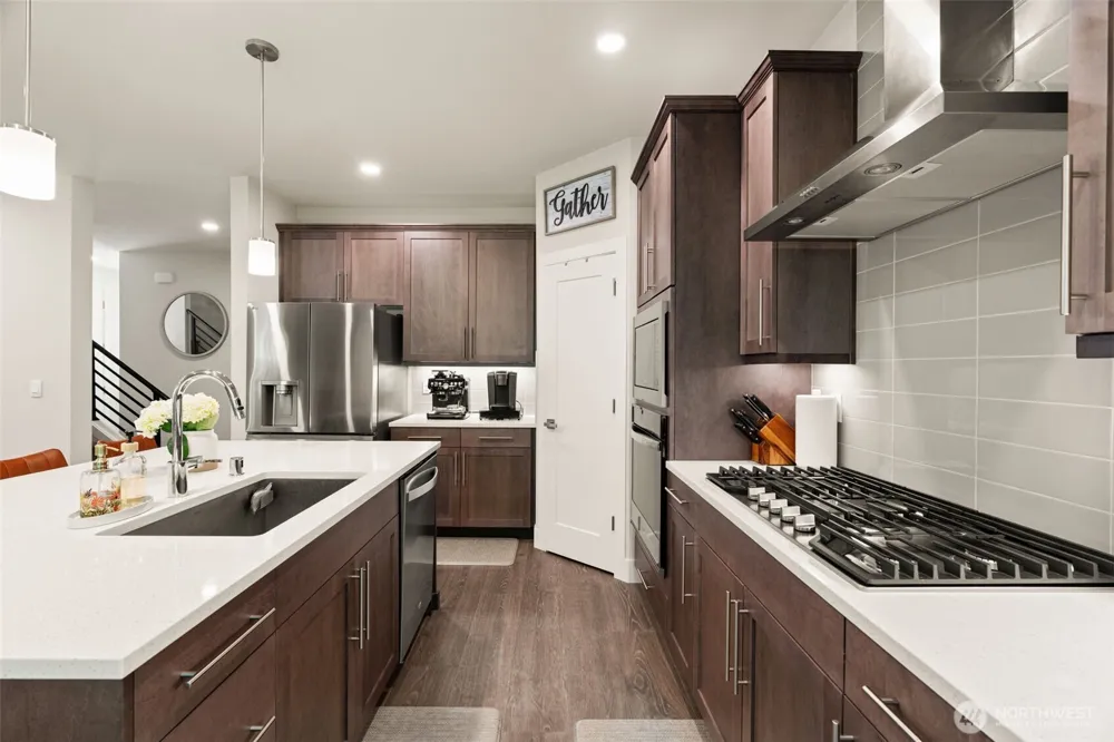 18804 14th Place W Lynnwood, WA 98037