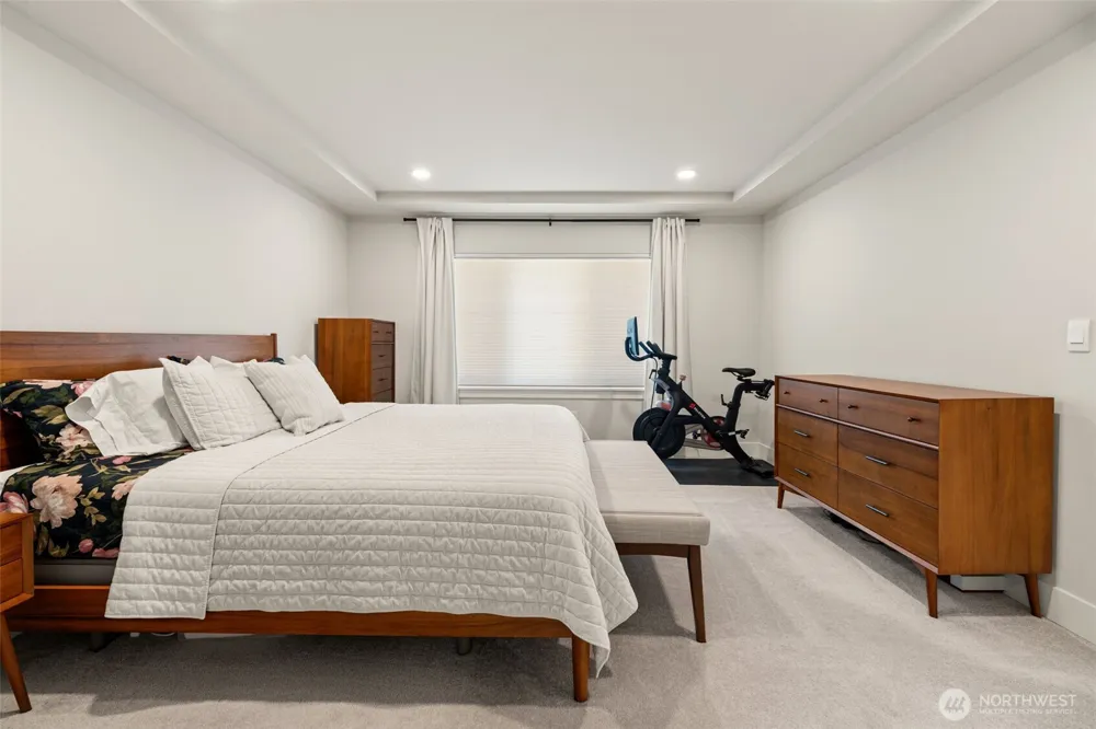 18804 14th Place W Lynnwood, WA 98037