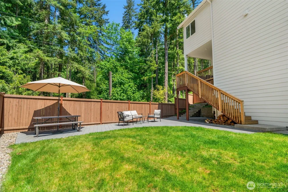 18804 14th Place W Lynnwood, WA 98037