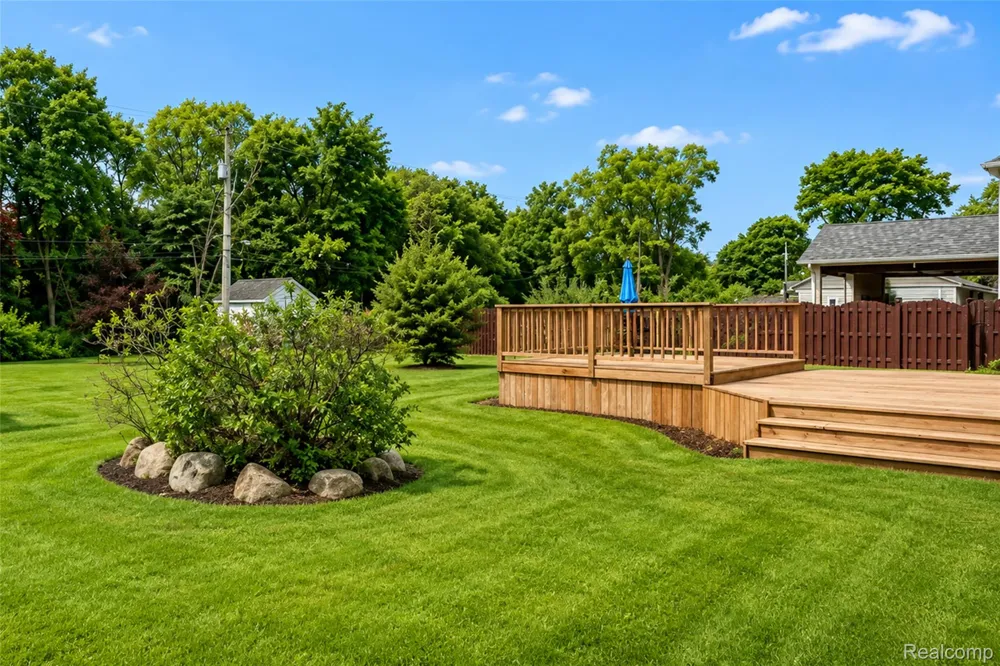 41585 Cherry Hill Road Canton Charter Township, MI 48188