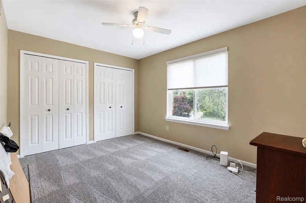 41585 Cherry Hill Road Canton Charter Township, MI 48188