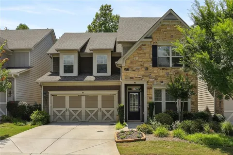 1400 Roswell Manor Circle