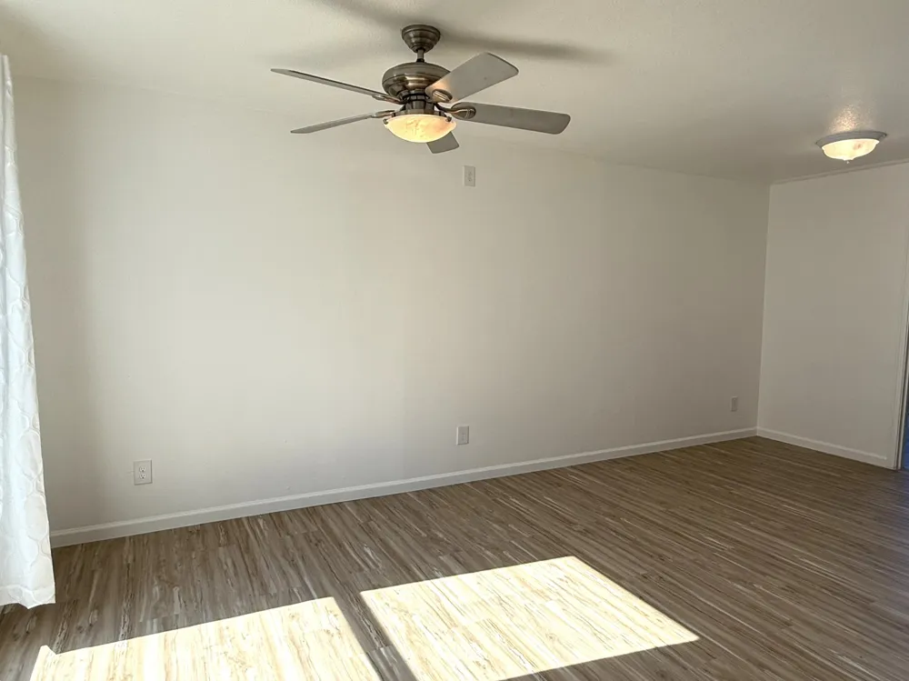 9825 Park Lane Court Dallas, TX 75220