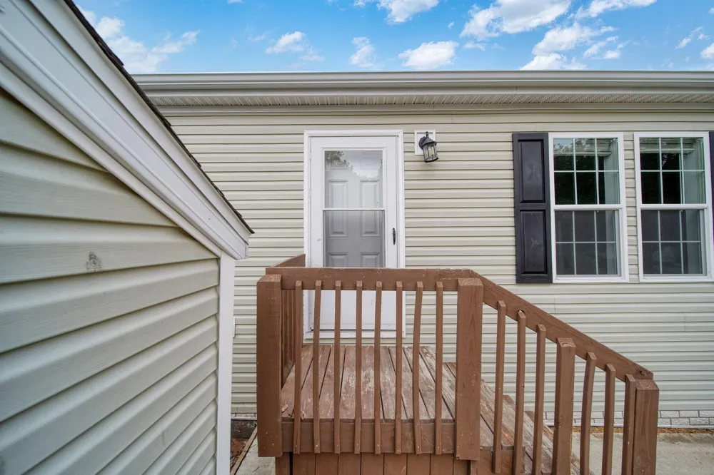 520 Missouri River Court Adrian, MI 49221