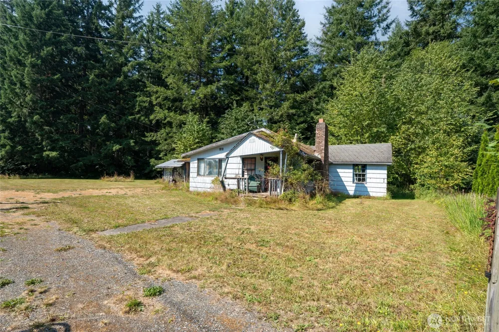22520 State Route 706 E Ashford, WA 98304