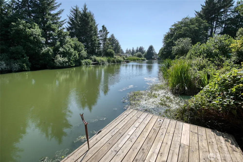 133 Cakesosta Street SW Ocean Shores, WA 98569