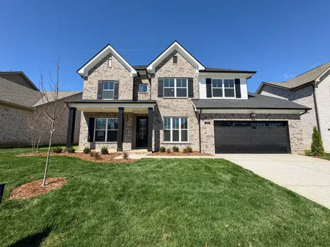 215 Settlers Way