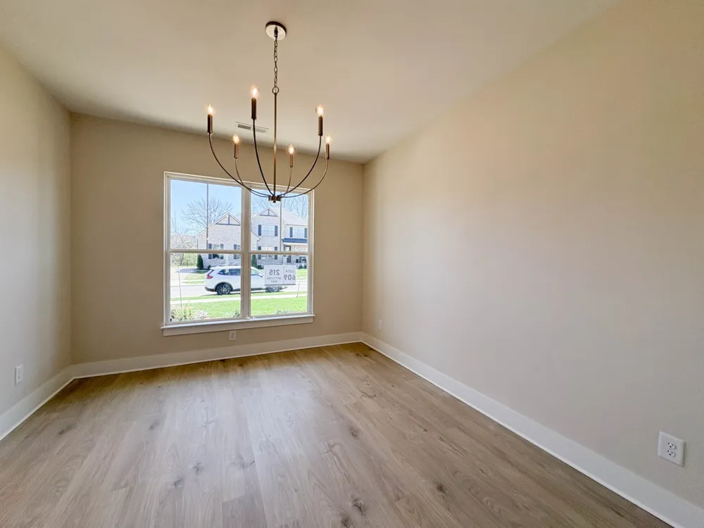 215 Settlers Way Hendersonville, TN 37075