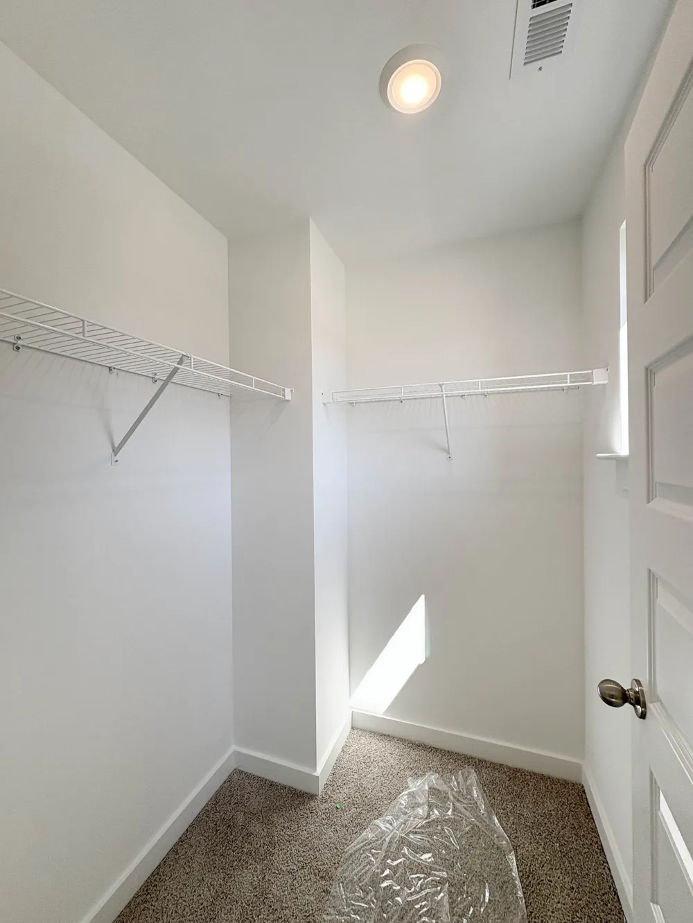 215 Settlers Way Hendersonville, TN 37075