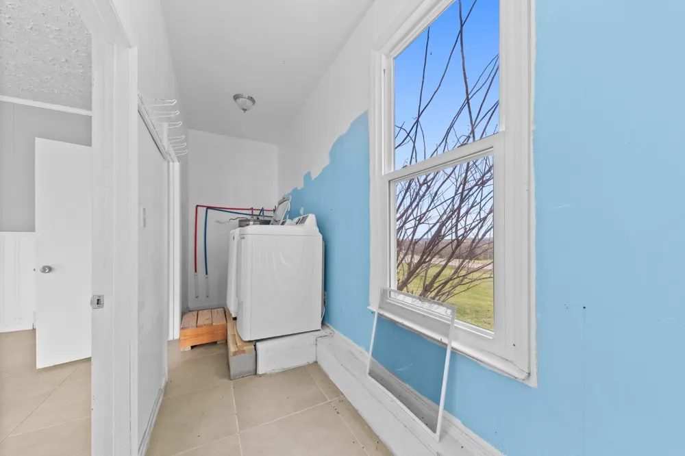 511 N Main St Cornersville, TN 37047