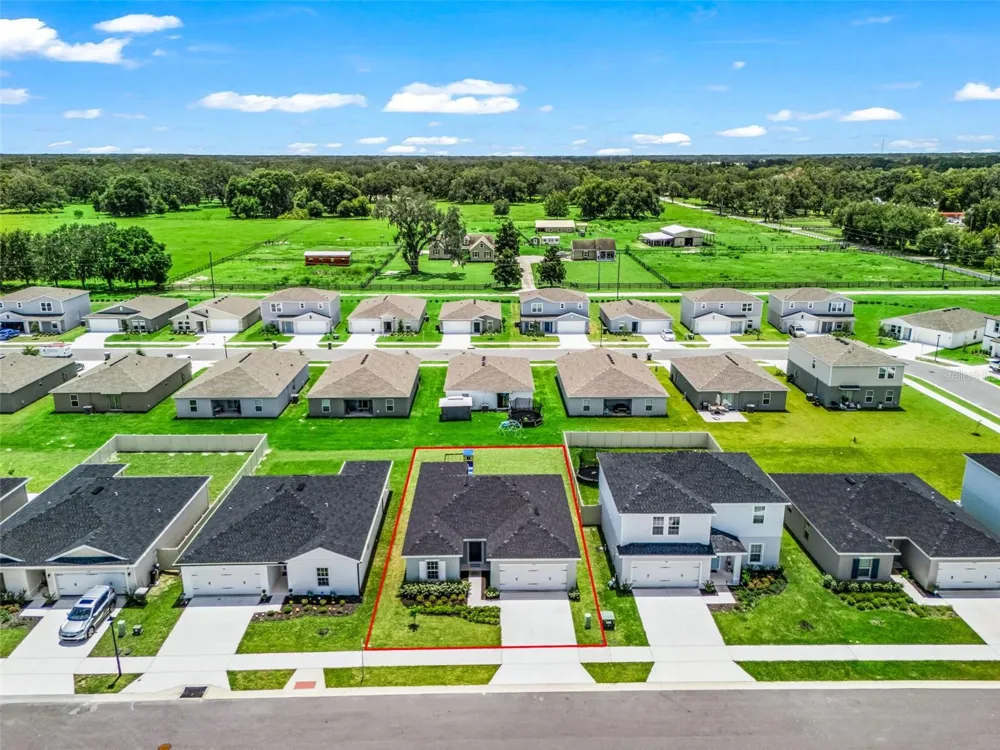 1565 TEXAS AVENUE Sumterville, FL 33585