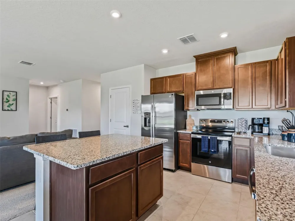 1565 TEXAS AVENUE Sumterville, FL 33585