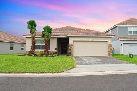 1162 OAK BLUFF DRIVE