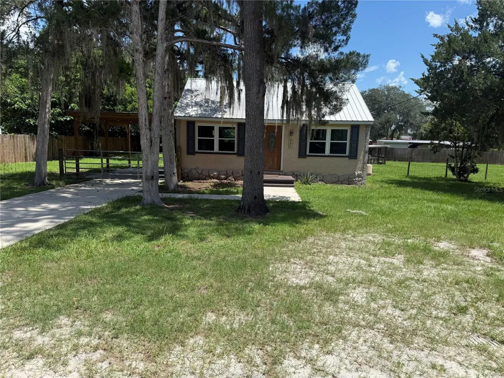 937 COUNTY ROAD 481W Lake Panasoffkee, FL 33538