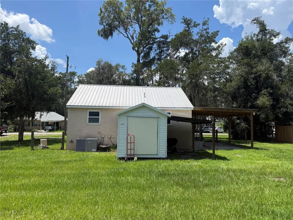 937 COUNTY ROAD 481W Lake Panasoffkee, FL 33538