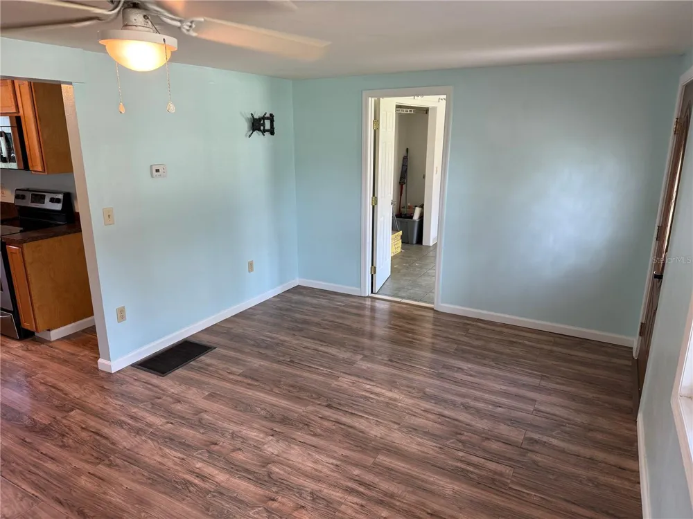 937 COUNTY ROAD 481W Lake Panasoffkee, FL 33538