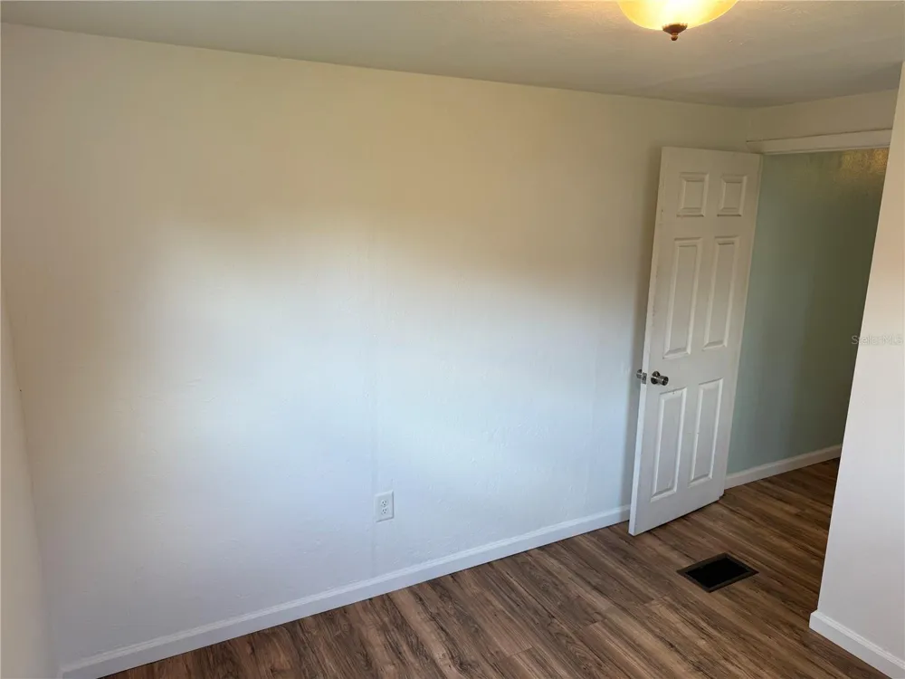 937 COUNTY ROAD 481W Lake Panasoffkee, FL 33538