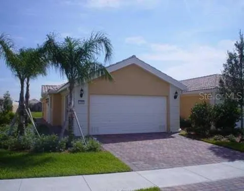 11824 DELFINA LANE