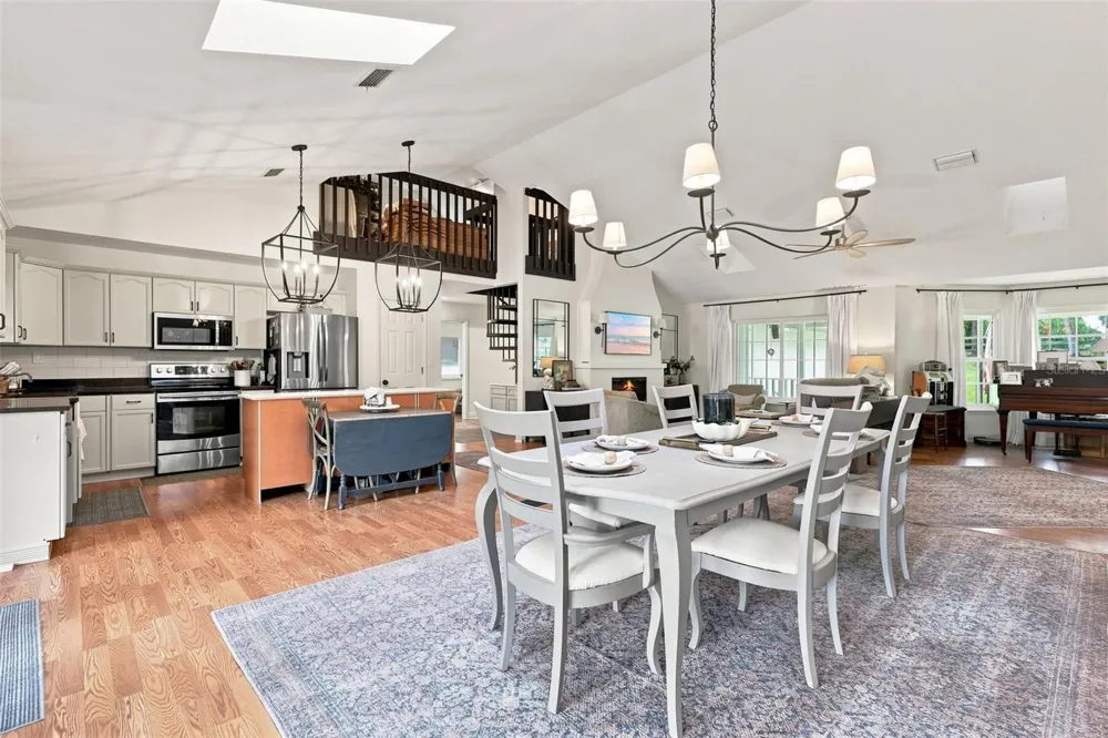 19832 W ELDORADO DRIVE Eustis, FL 32736