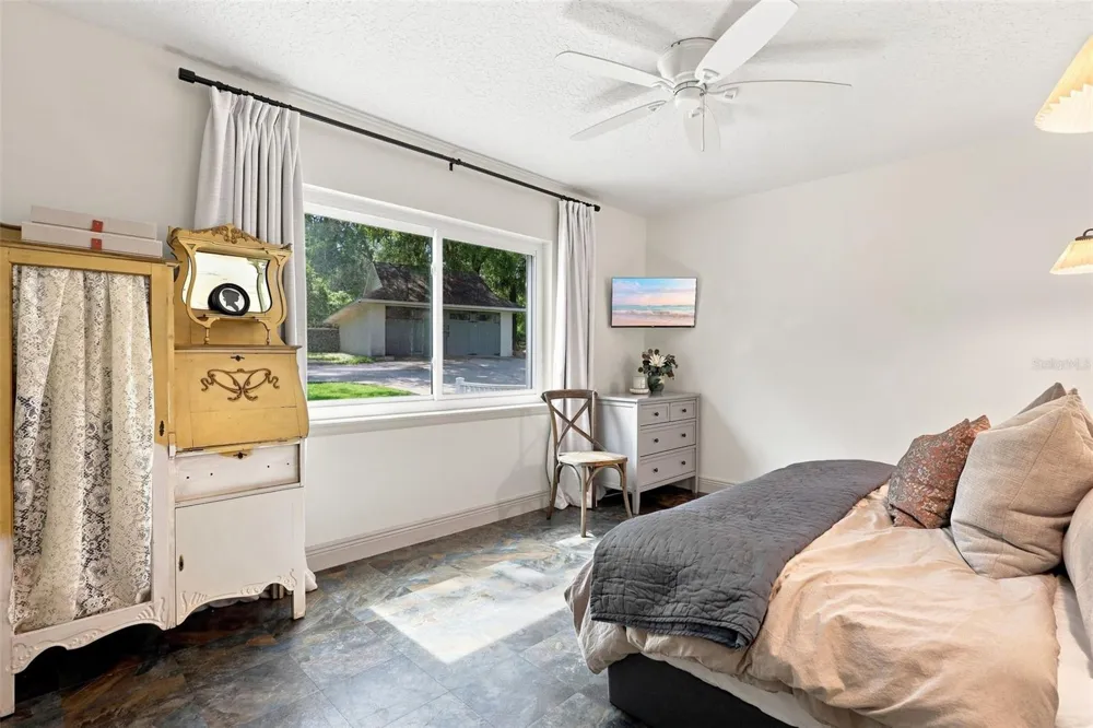 19832 W ELDORADO DRIVE Eustis, FL 32736