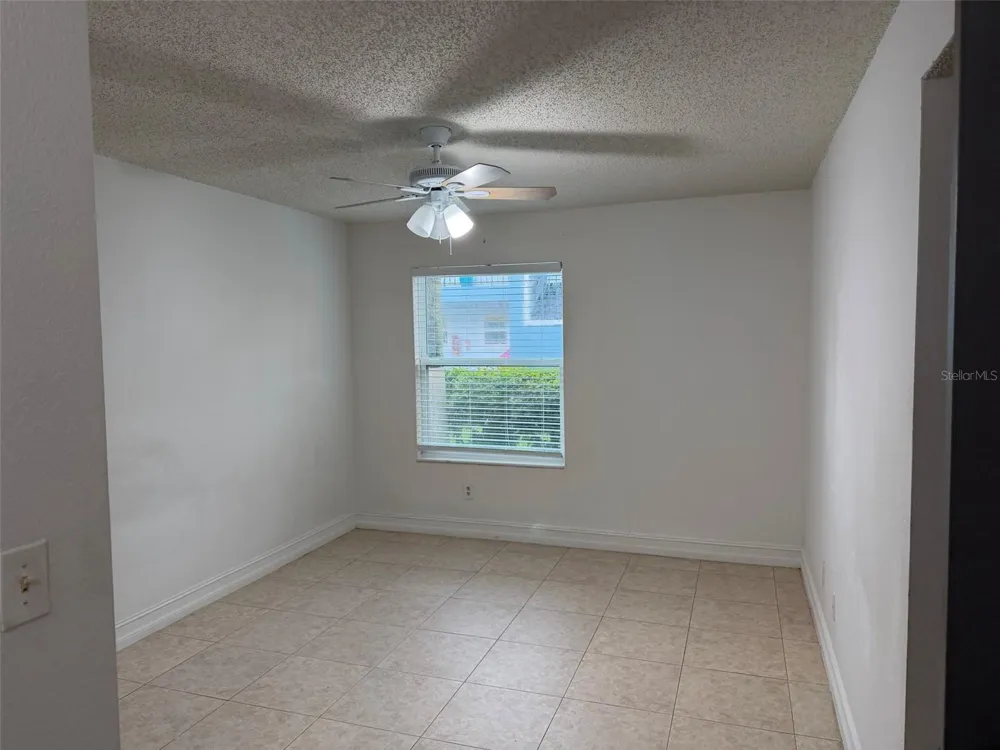4658 COMMANDER DRIVE #813 Orlando, FL 32822