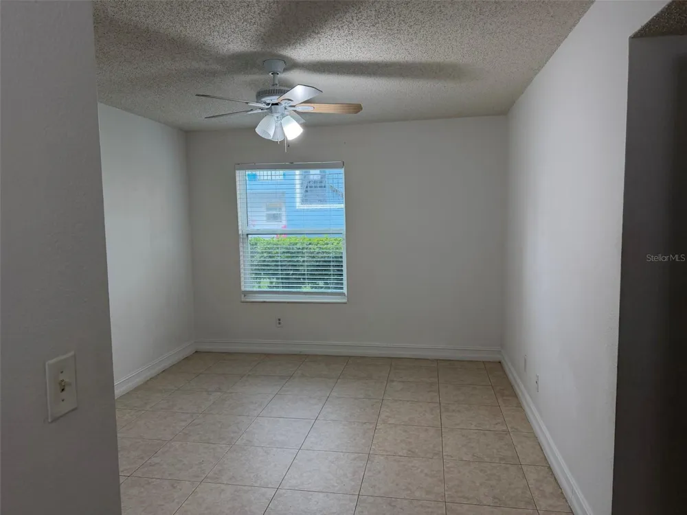 4658 COMMANDER DRIVE #813 Orlando, FL 32822