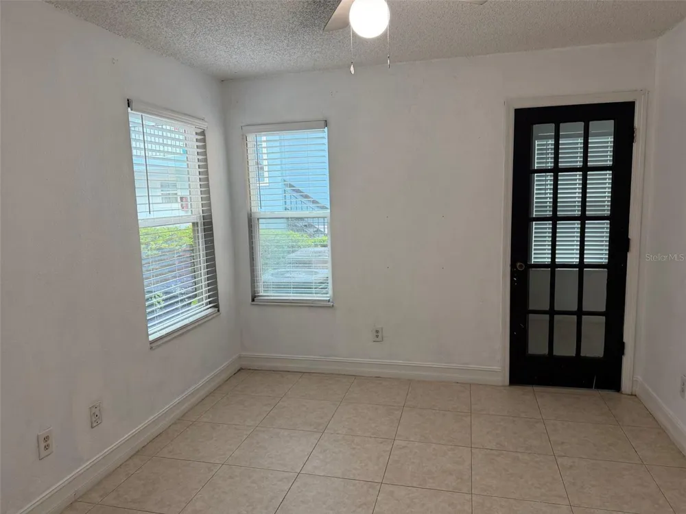 4658 COMMANDER DRIVE #813 Orlando, FL 32822