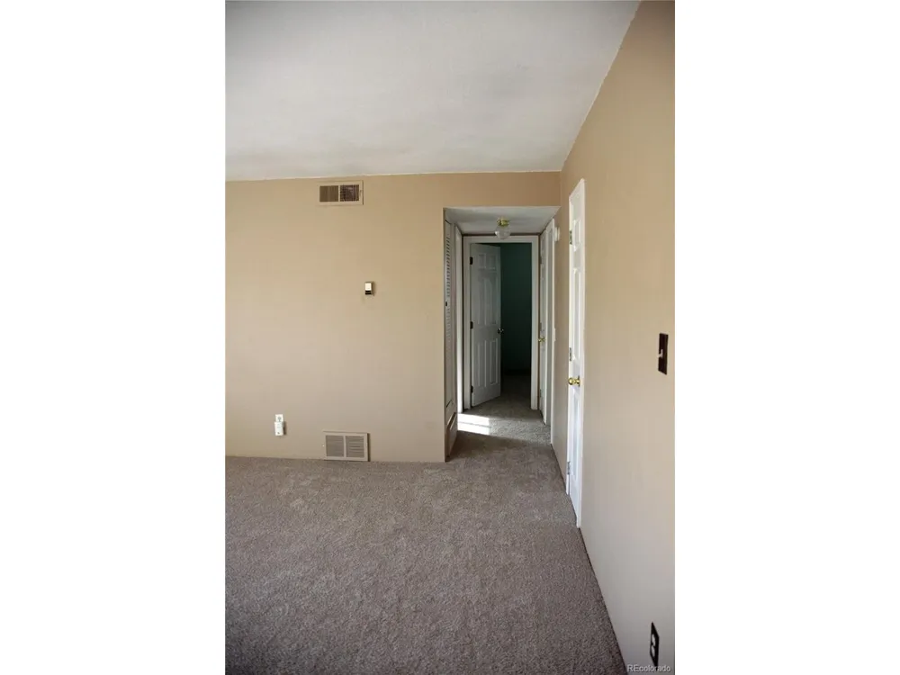 10211 Ura Lane #2-208 Thornton, CO 80260