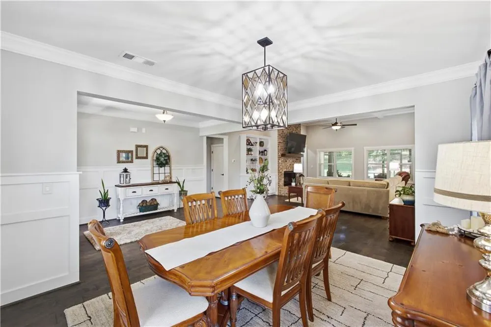 579 New Cut Road Braselton, GA 30517