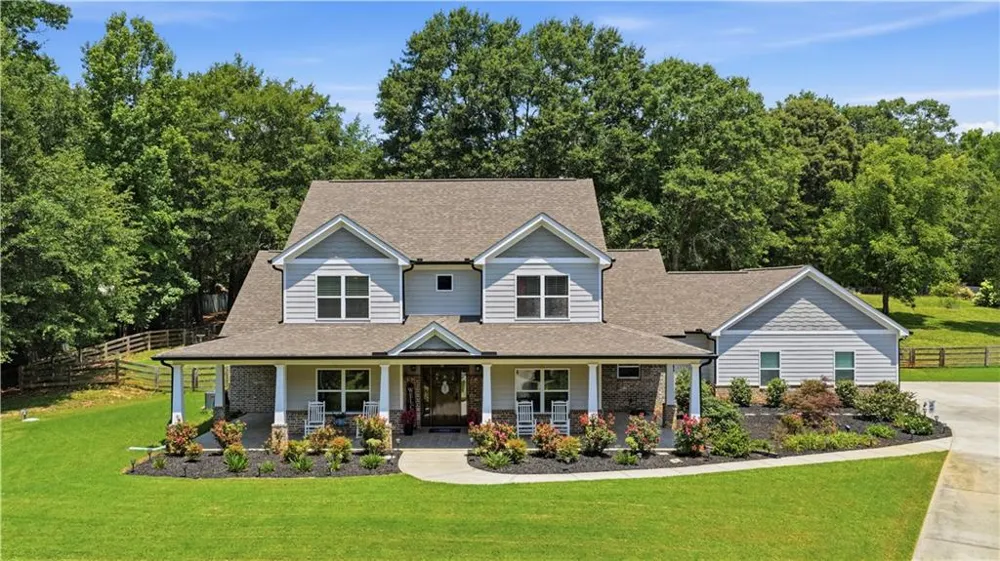 579 New Cut Road Braselton, GA 30517
