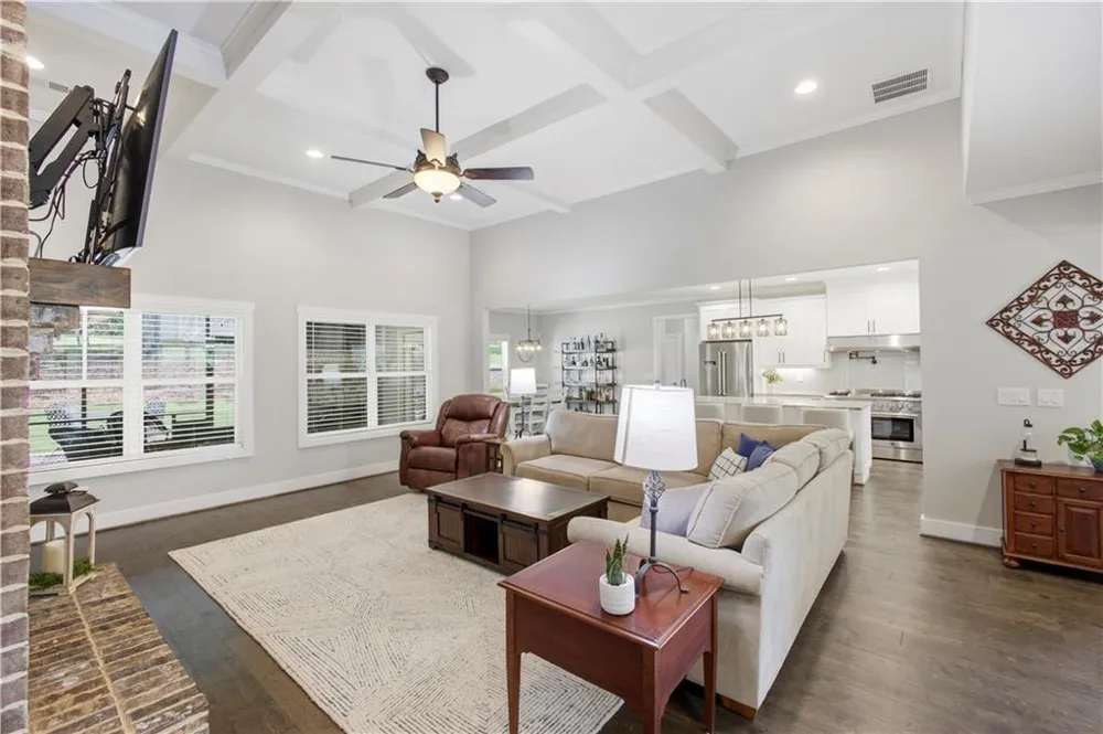 579 New Cut Road Braselton, GA 30517