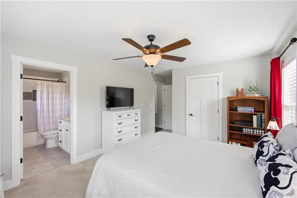 579 New Cut Road Braselton, GA 30517