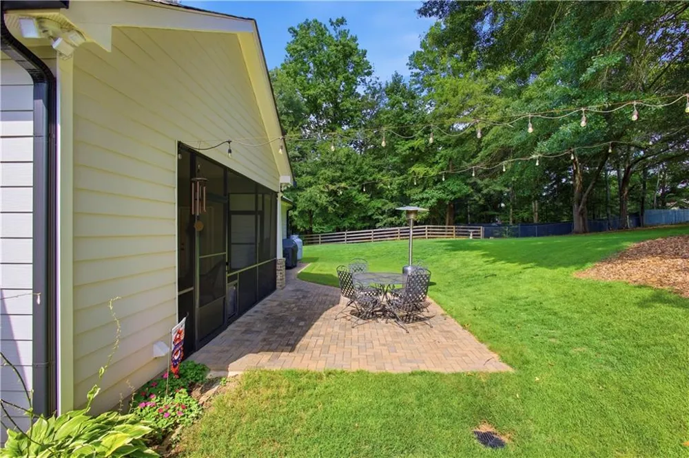579 New Cut Road Braselton, GA 30517