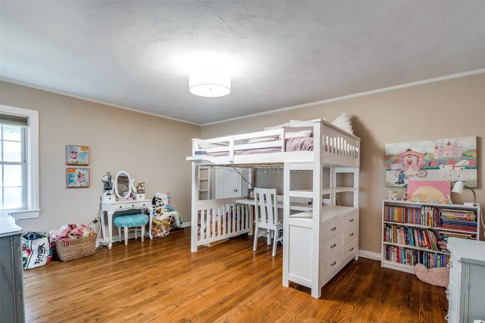 6933 Westlake Avenue Dallas, TX 75214